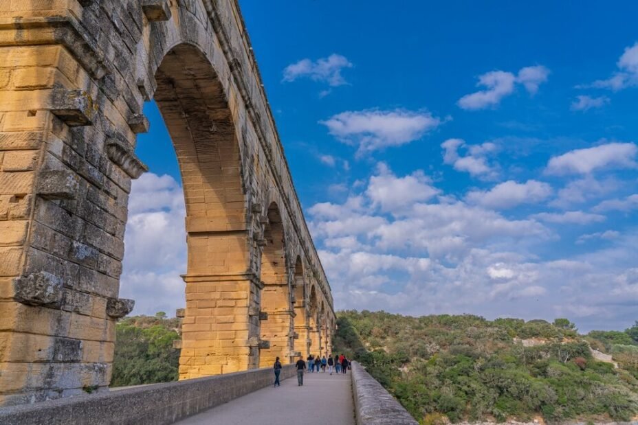 Le Pont du Gard, histoire et caractéristiques de cet ouvrage